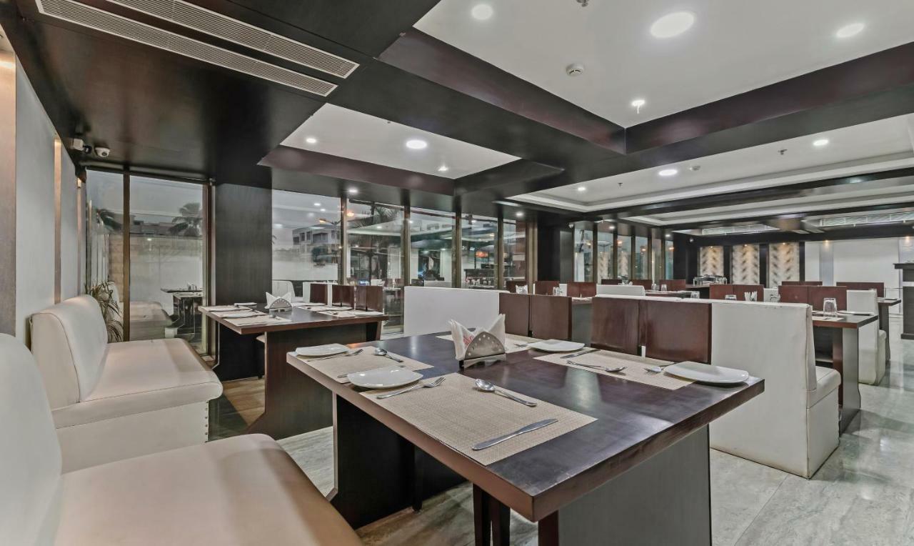 Oyo 3811 Geetanjali Regency Otel Kalküta Dış mekan fotoğraf