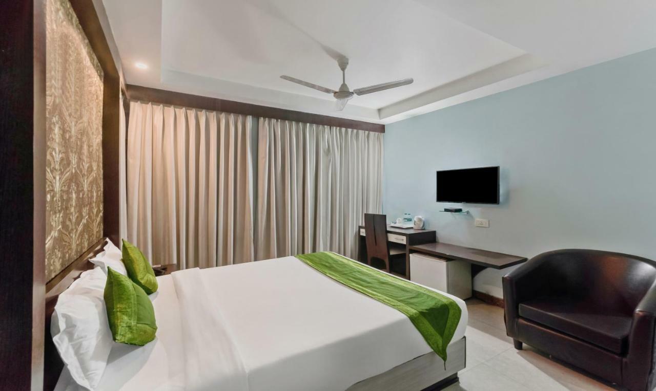 Oyo 3811 Geetanjali Regency Otel Kalküta Dış mekan fotoğraf