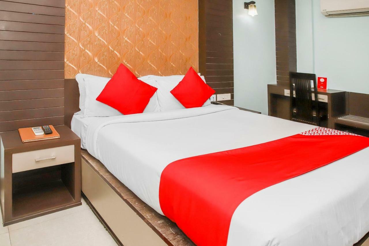 Oyo 3811 Geetanjali Regency Otel Kalküta Dış mekan fotoğraf