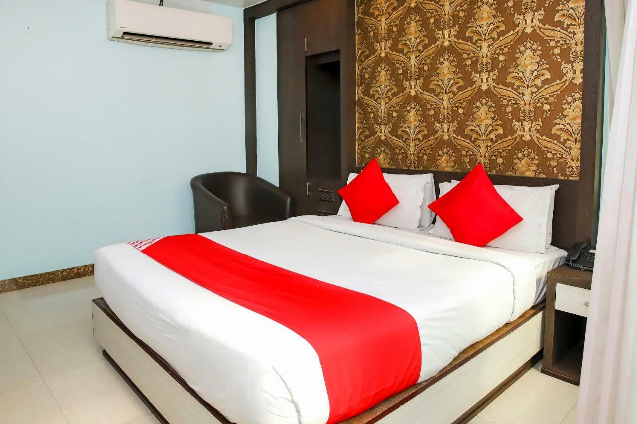 Oyo 3811 Geetanjali Regency Otel Kalküta Dış mekan fotoğraf