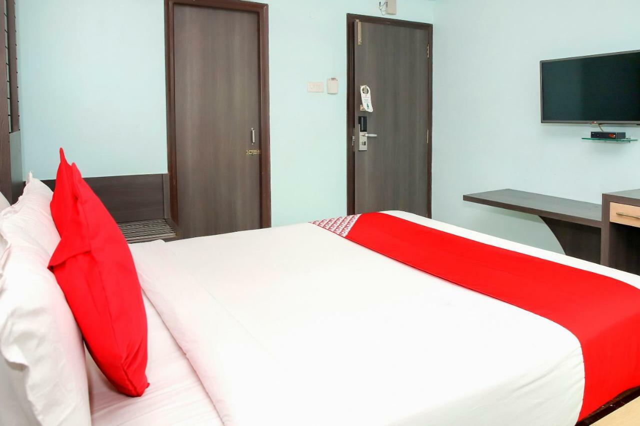 Oyo 3811 Geetanjali Regency Otel Kalküta Dış mekan fotoğraf